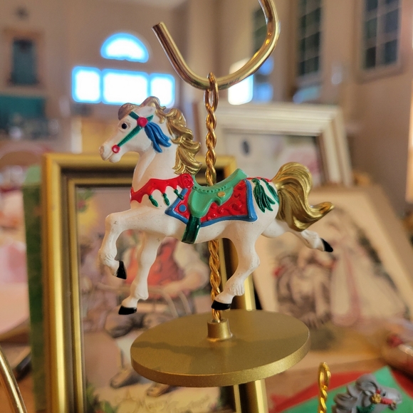 Hallmark 1989 Carousel Horse Christmas Ornaments (4) ~ GUC - Picture 13 of 16